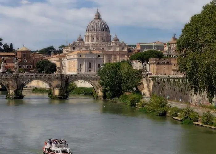 House 10 Minutes Walk From Vatican *
